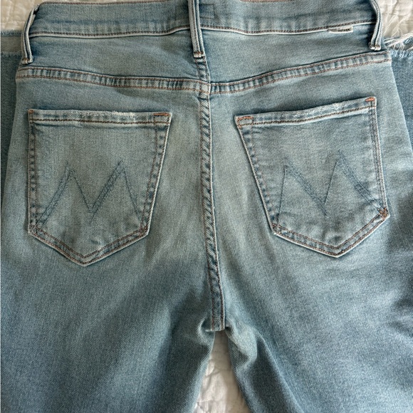 Mother Crop Step Fray in Fresh Catch (size 26) - Picture 6 of 6